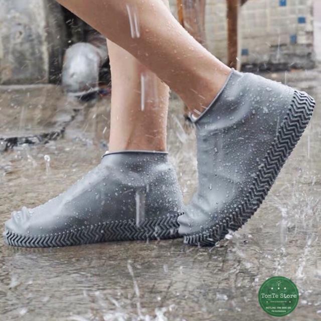 Bọc giày đàn hồi đi mưa Silicon siêu tiện lợi (có Video hướng dẫn) magic | BigBuy360 - bigbuy360.vn