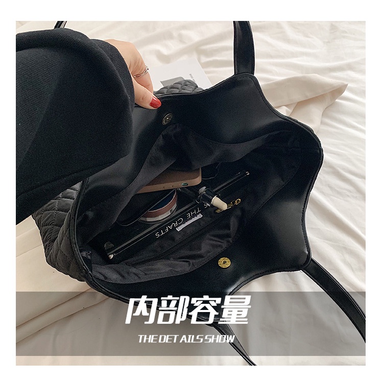Túi Xách JASMIN NOIR đeo vai cỡ lớn có dây đeo chần bông kẻ sọc đơn giản cho nữ