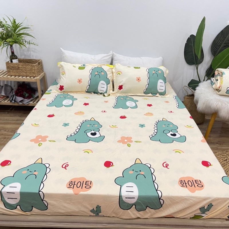 Ga chun trải giường kèm 2 vỏ gối đầu chất liệu poly cotton mẫu Khủng Long Hàn hót hít nằm 2022