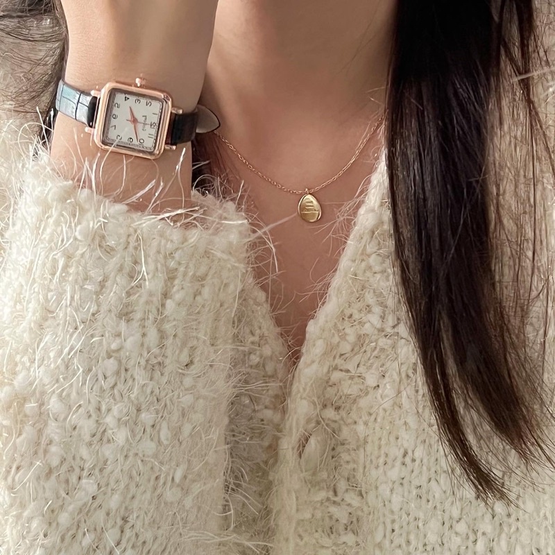 Đồng hồ dây da nữ Gogoey kiểu dáng nhẹ nhàng, thanh lịch