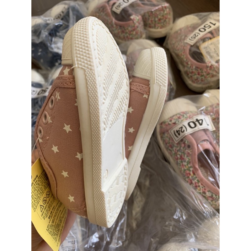 Thanh lý giày em bé Hàn Quốc