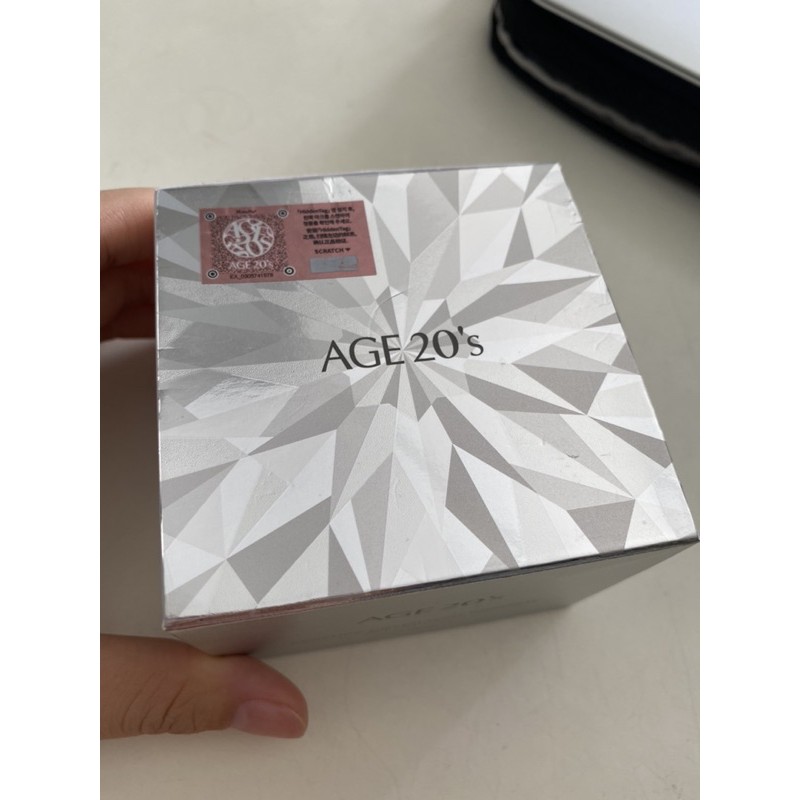 Phấn nền lạnh kim cương Age 20’s Esence cover pact original spf 50+ pa ++++