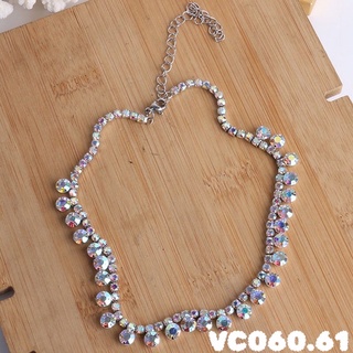 vòng cổ đính đá sang trọng