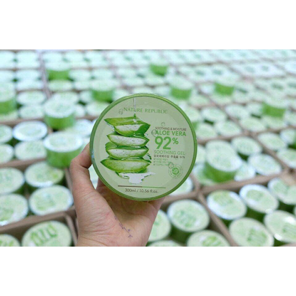 Gel Lô Hội Nature Republic Soothing & Moisture Aloe Vera