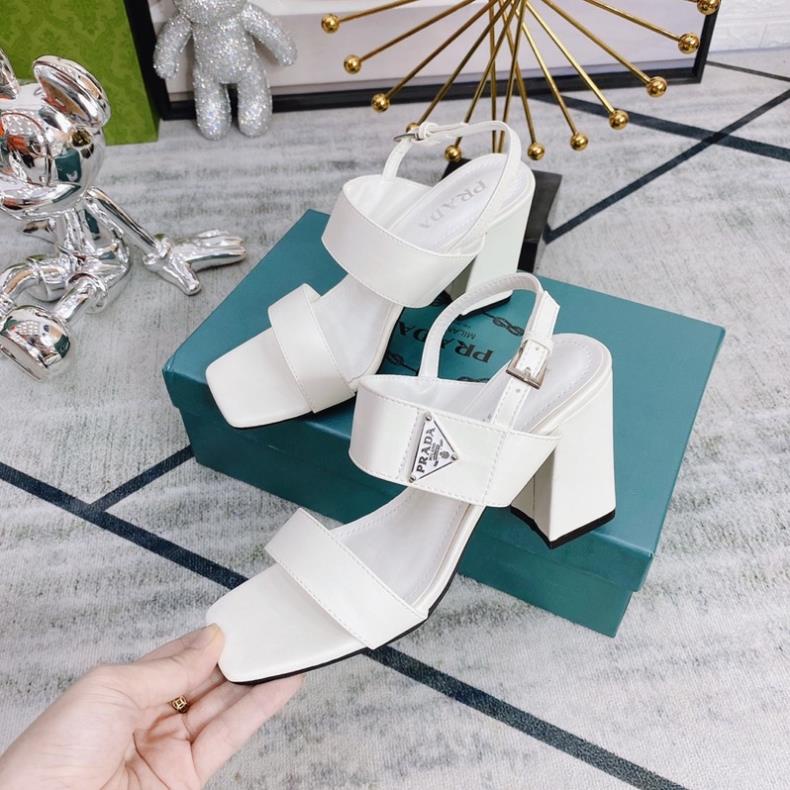 Sandal Prada Gót Trụ 2 Màu Trắng Đen Full Size 35-39