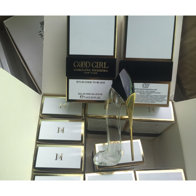 Nước hoa mini chiế guốc 7ml Goodgirl Legere | BigBuy360 - bigbuy360.vn