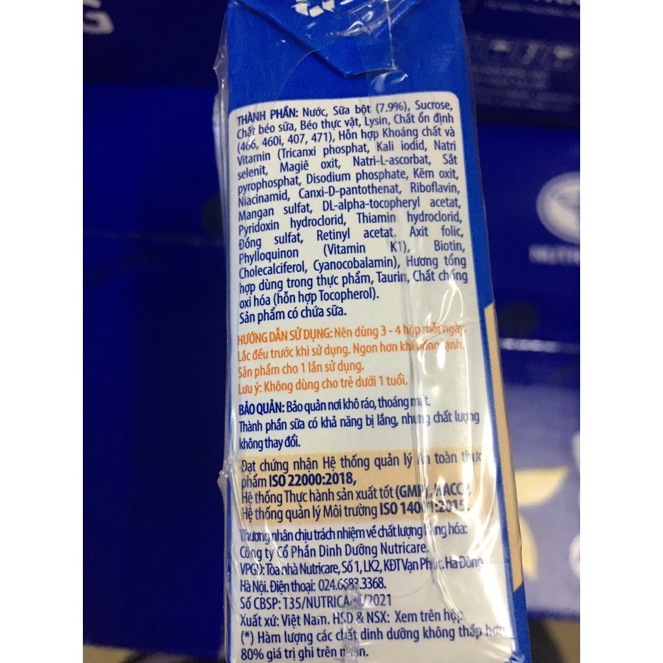 Sữa bột pha sẵn meta care xanh