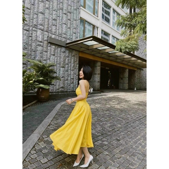 Đầm thời trang nữ mặc đi chơi chất lụa 100D 2 dây maxi khoét eo
