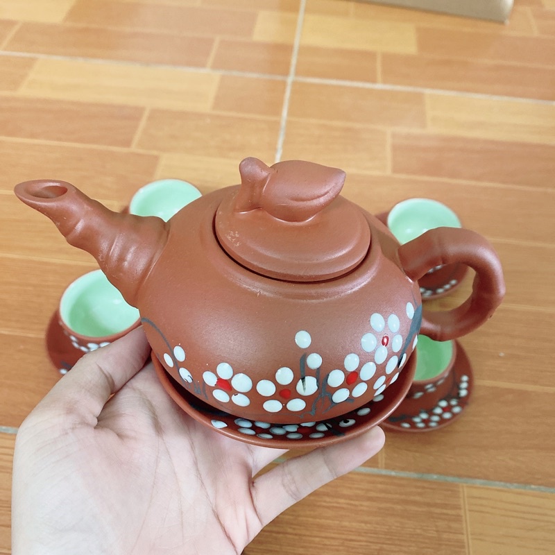Bộ ấm chén bát tràng in hoa văn