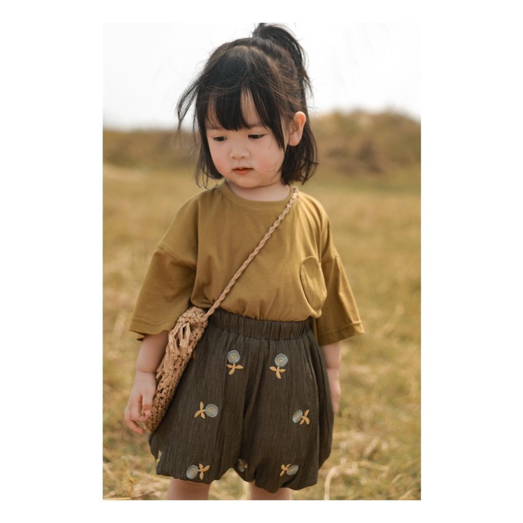 Quần Short Dáng Rộng Thêu Họa Tiết Phong Cách Dân Tộc Thời Trang Mùa Hè Hàn Quốc Mới Cho Bé Gái 2022