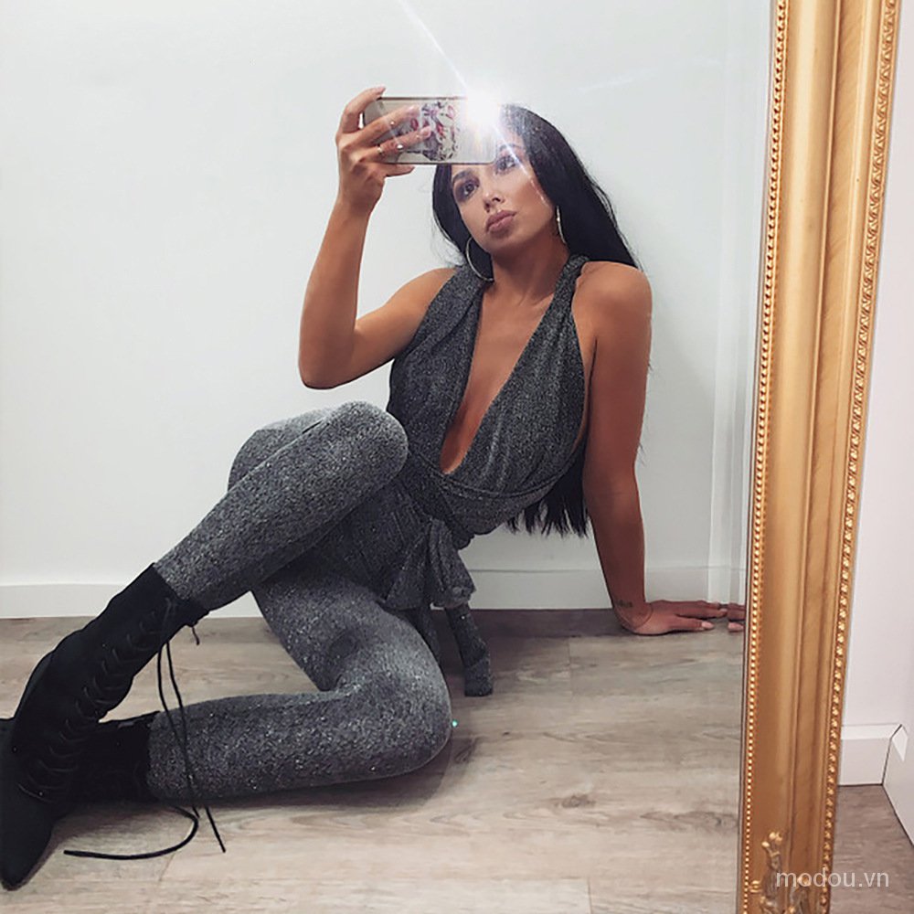 Jumpsuit Sát Nách Cổ Chữ V Thiết Kế Hở Lưng Quyến Rũ