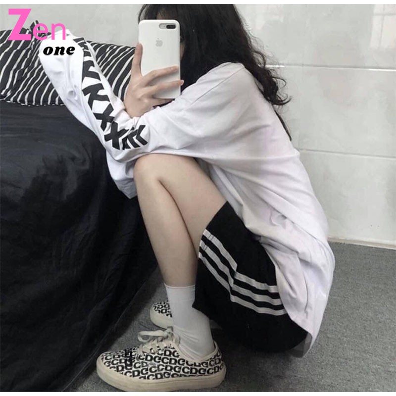 Quần đùi ba sọc unisex ZenOne chất liệu thể thao mềm mịm thoáng mát , quần short 3 soc nữ form rộng | BigBuy360 - bigbuy360.vn