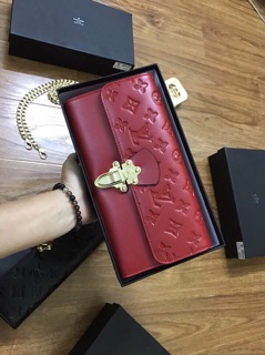 Clutch cầm tay