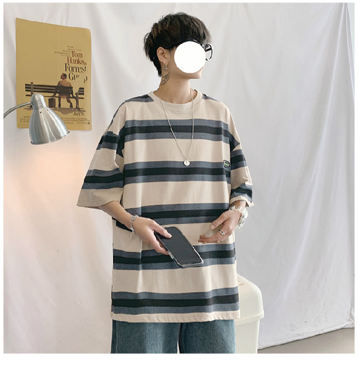 Áo thun tay ngắn cổ tròn thiết kế họa tiết kẻ sọc ngang trẻ trung thời trang dành cho nam | BigBuy360 - bigbuy360.vn