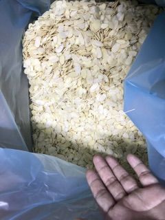 Hạnh nhân lát Olam 1kg