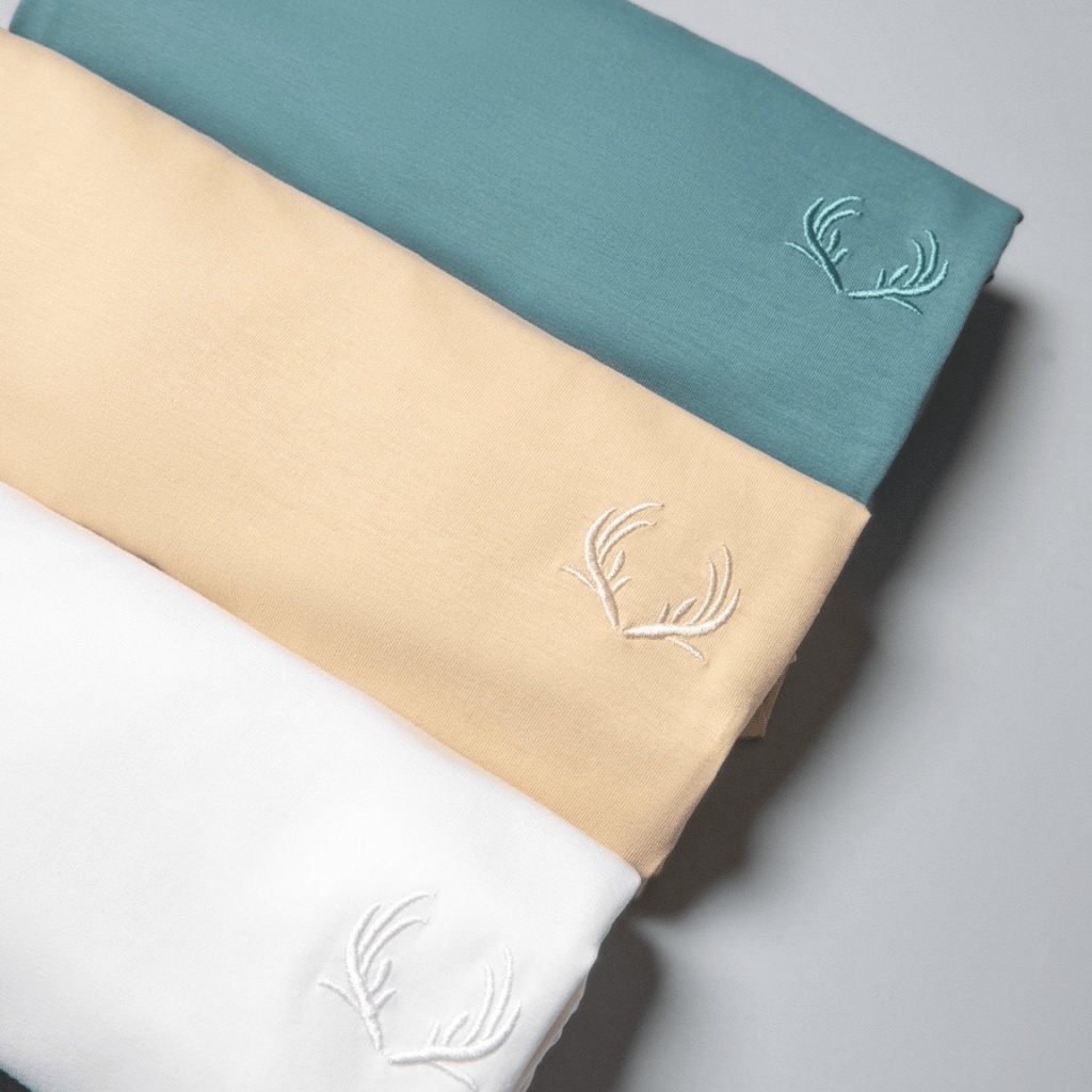 (HCM) ÁO THUN CỔ TRÒN NAM NỮ SIÊU HOT THỜI TRANG HOTTREND - GENZ LUXURY CHO CÁC BẠN TRẺ HOT HIT MỚI NHẤT THỊ TRƯỜNG