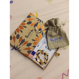 Vòng cổ hổ phách Baltic Wonder (authentic 100%)