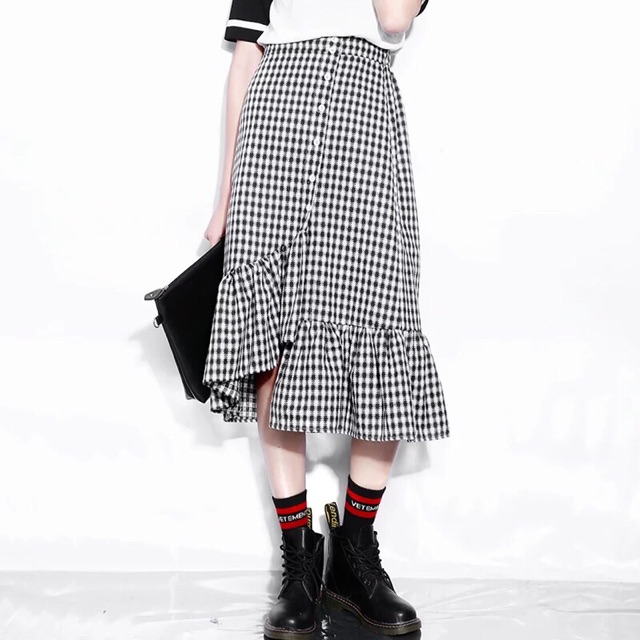 Chân váy đuôi cá kẻ caro | BigBuy360 - bigbuy360.vn