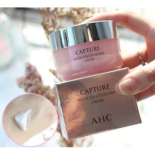 Kem dưỡng AHC Capture White Solution Max Cream.