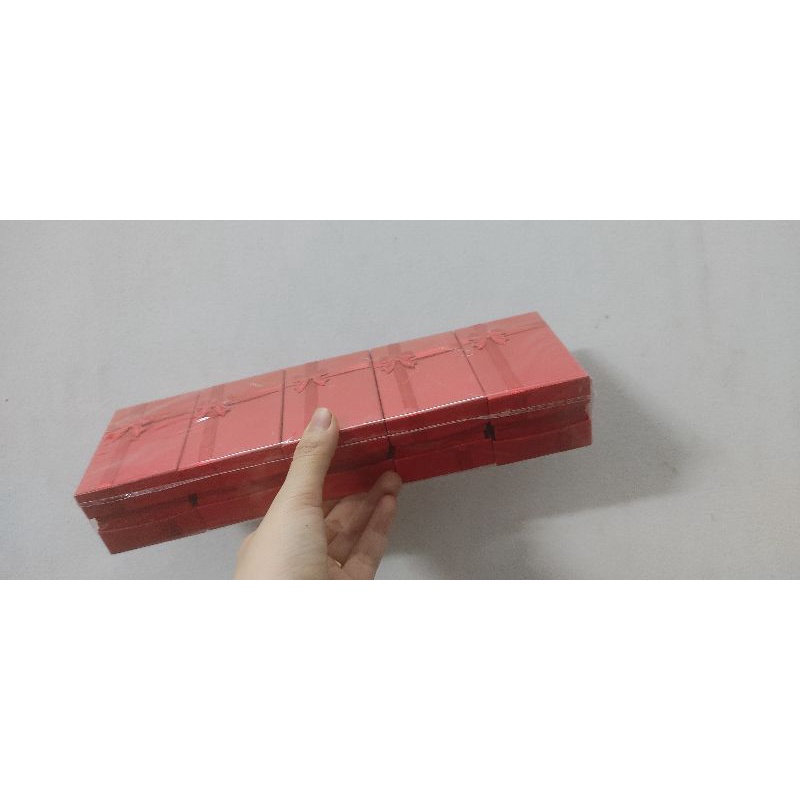 10 hộp ép nơ đựng dây chuyền và nhẫn giá rẻ 8cmx5cmx2cm