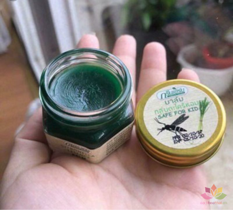 Dầu bôi ṫrị muỗi đốt cıtronella Essence Balm (Thái Lan)
