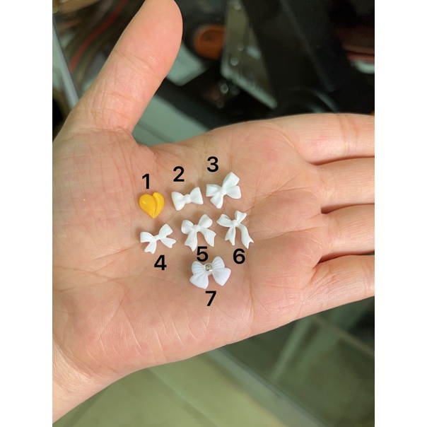 Nơ nhựa xinh xắn
