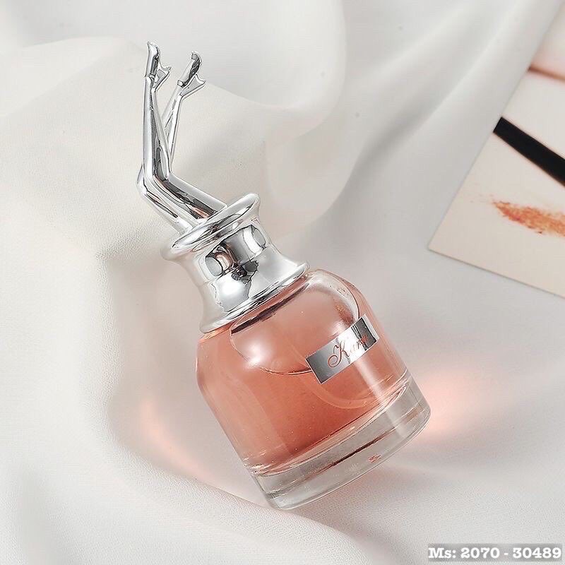 Nước Hoa Karri Đôi Chân Siêu Thơm Siêu Hot - Ms: 2070 | Thế Giới Skin Care