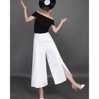 Quần culottes ống rộng xẻ tà cao