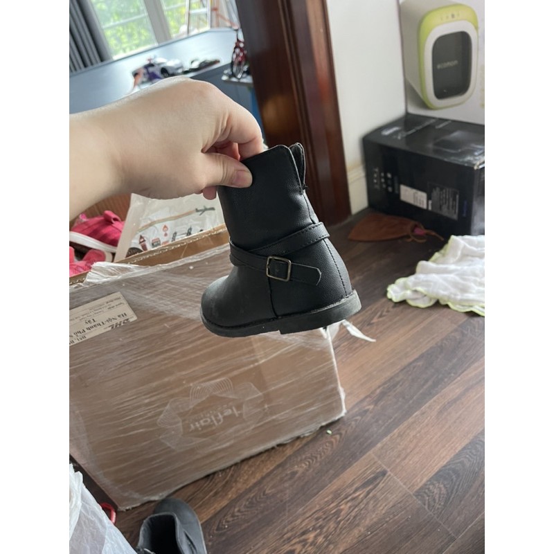 Boot cho bé gái các hãng