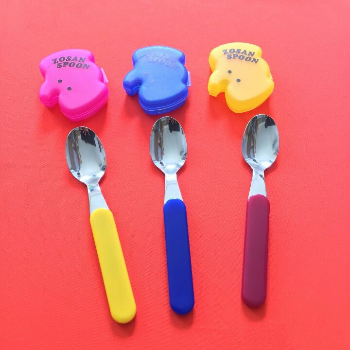 Thìa ăn dặm  𝑭𝒓𝒆𝒆𝒔𝒉𝒊𝒑  Thìa inox cho bé kèm hộp đựng hình thú cho bé nội địa Nhật Bản