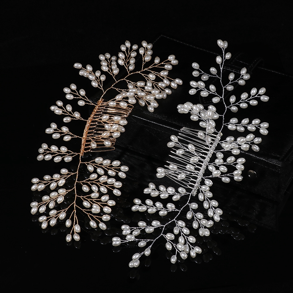 Lược cài tóc phối hoa hồng thanh lịch cho cô dâu