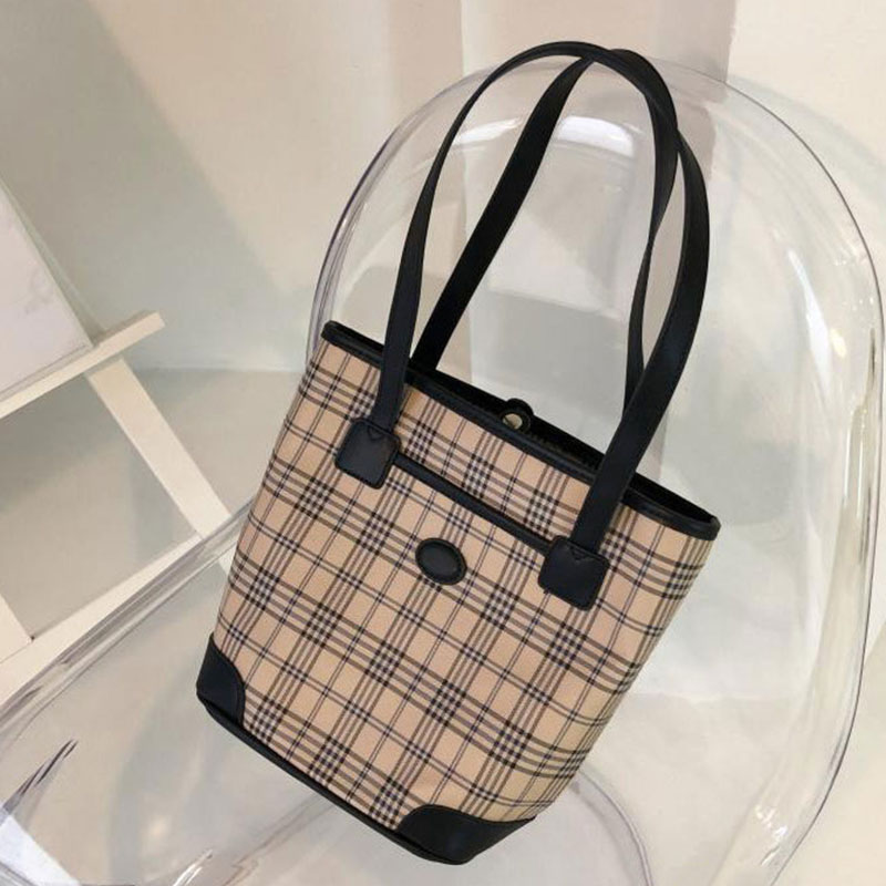 Túi xách quai chéo IELGY phong cách Hàn Quốc thời trang cho nữ