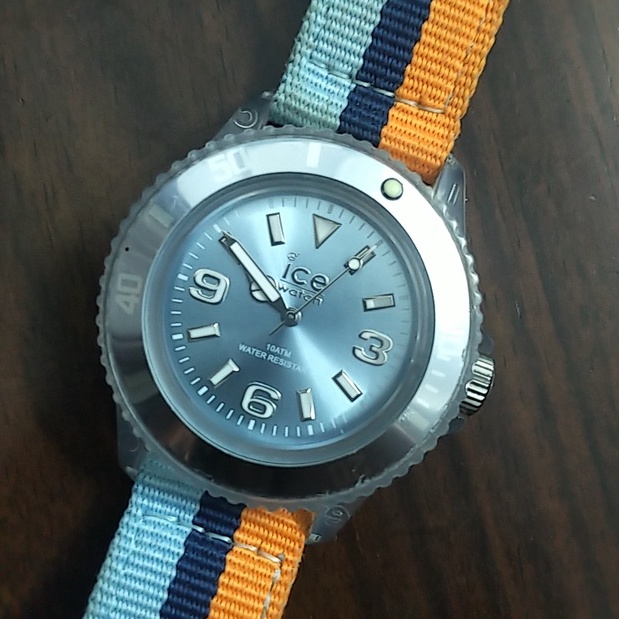 Đồng hồ si 2hand nam nữ thương hiệu Ice Watch nhiều mẫu mã thể thao thời trang