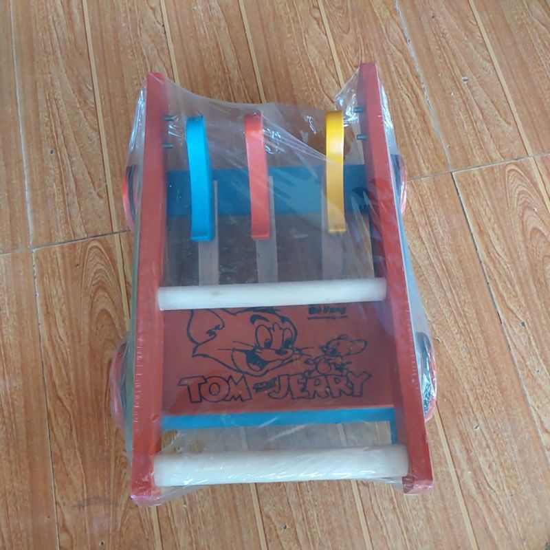 gà tập đi cho bé