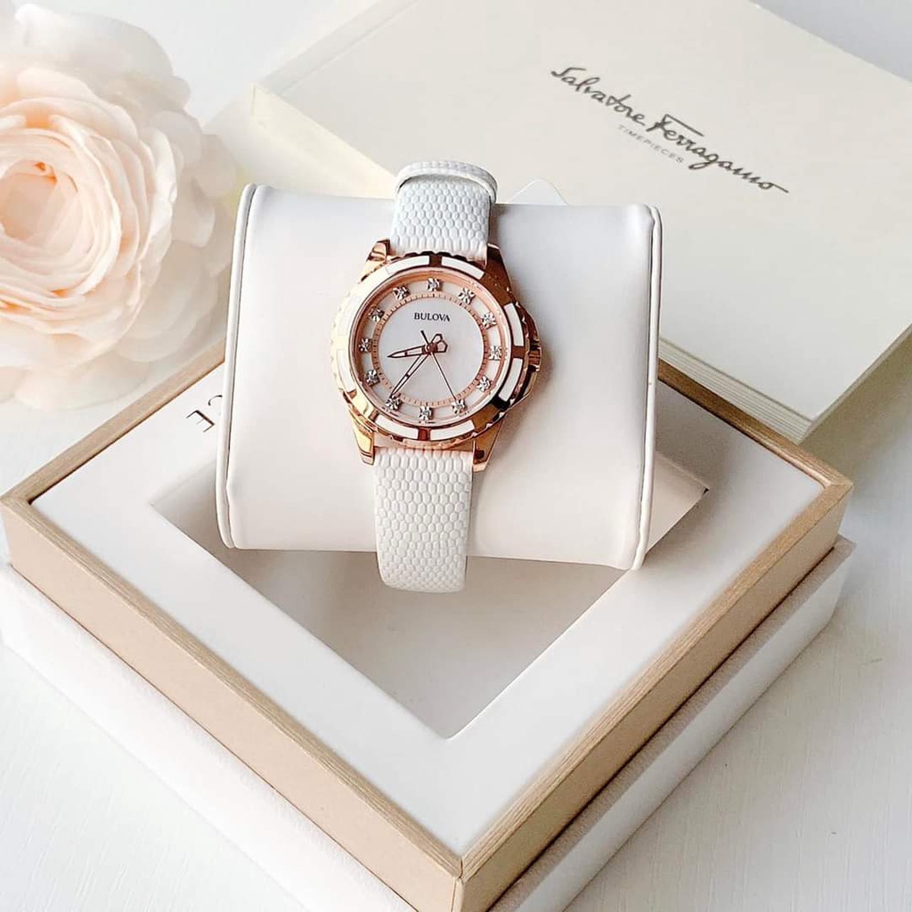 Đồng hồ nữ dây da Bulova 98P119 Diamond