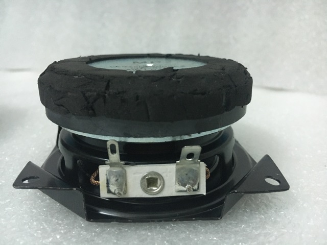 Loa bass tháo xe hơi 7.5 cm