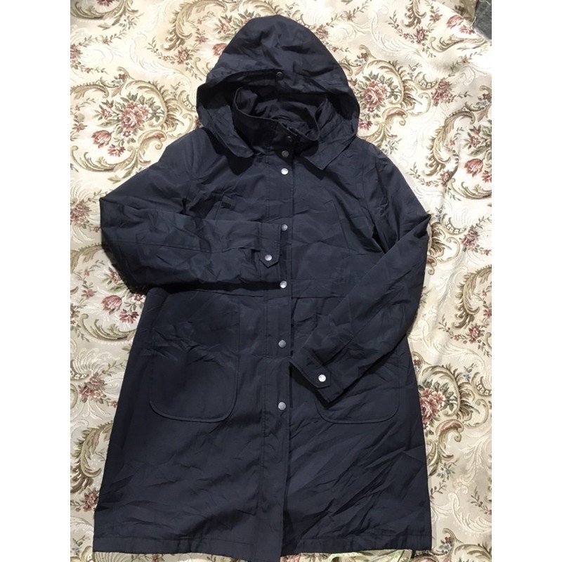 Coat Jacket DKNY chính hãng màu đen size M đã sử dụng.