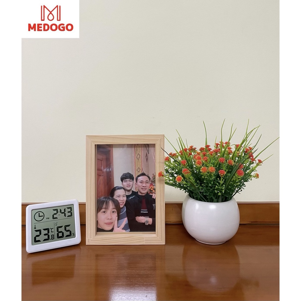 Khung ảnh gỗ MEDOGO để bàn độ dày 4cm, gỗ thông nhập khẩu trang trí nhà cửa phong cách hiện đại