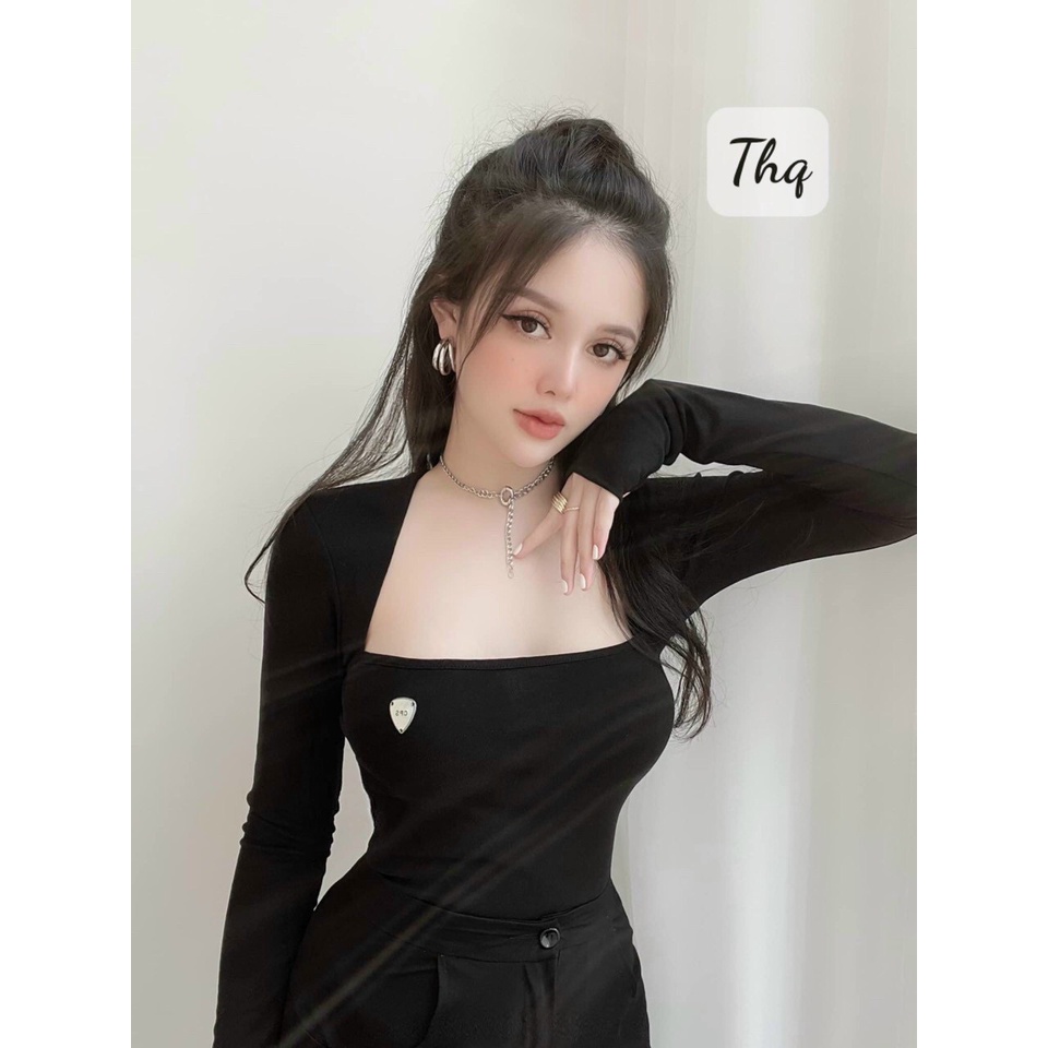 Áo cổ vuông sexy