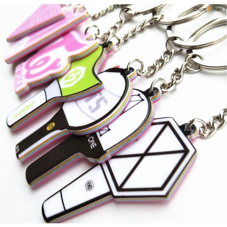 Móc khóa mica nhiều màu BTS, Wanna one, Seventeen, EXO, GOT7, Twice