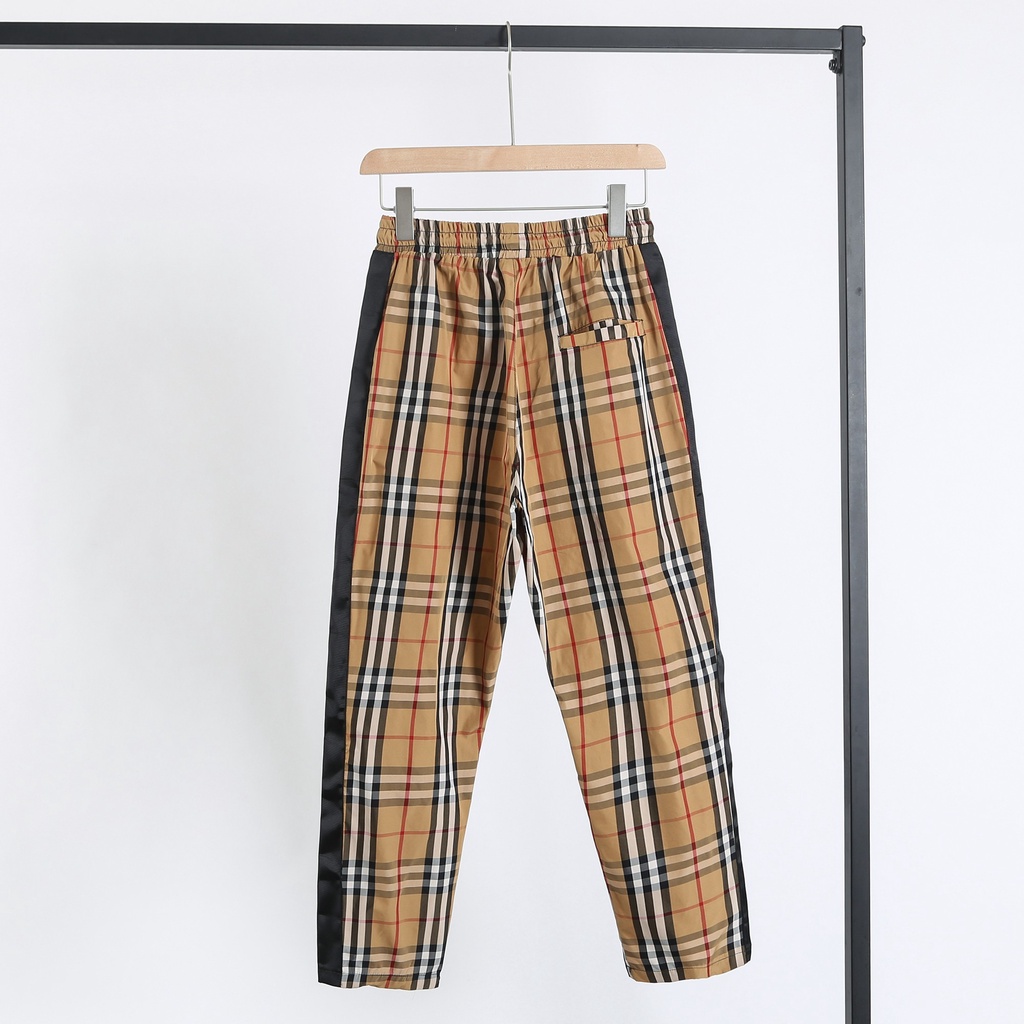 Quần Burberry Vintage FW21