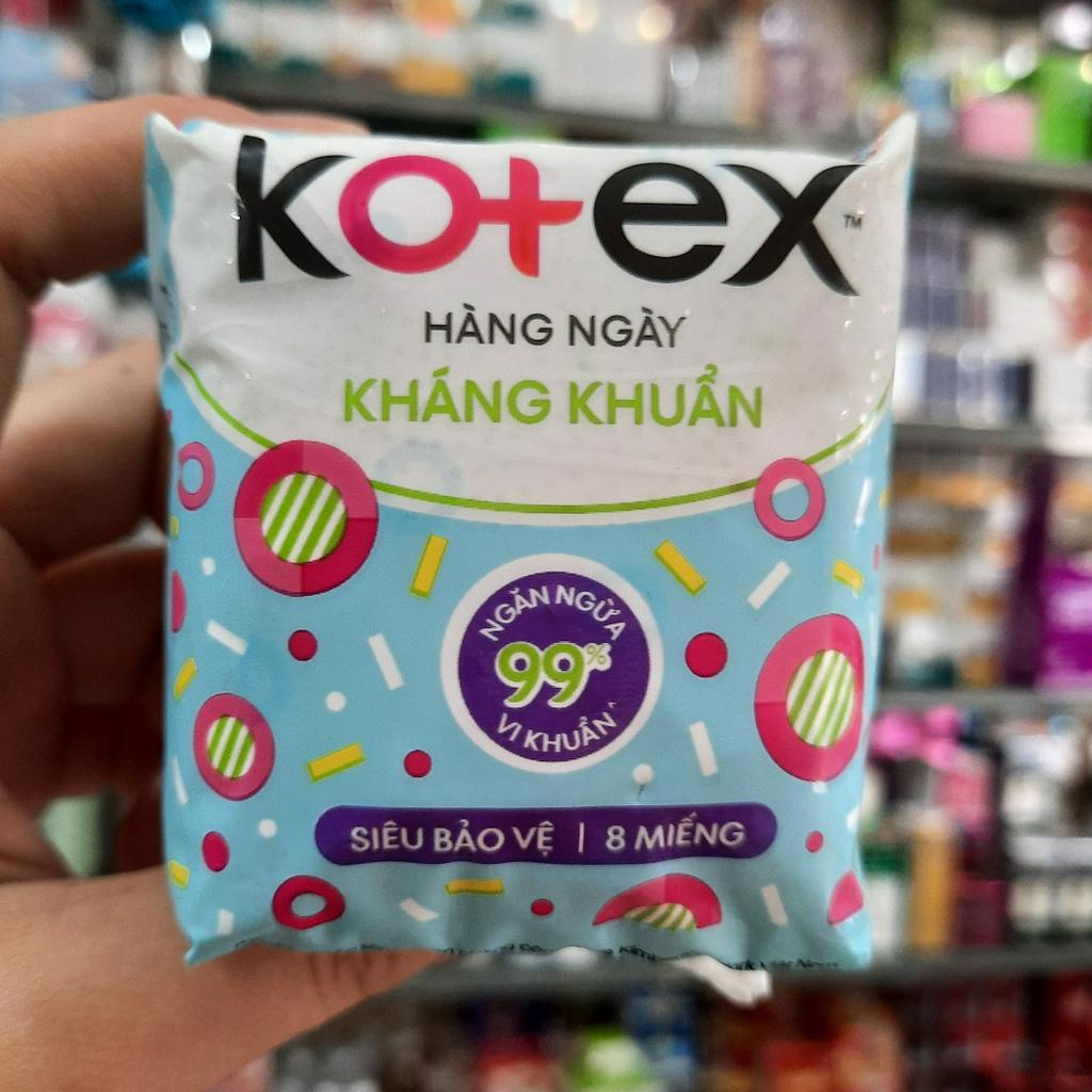 Băng vệ sinh siêu bảo vệ hằng ngày Kotex (8 miếng/gói)