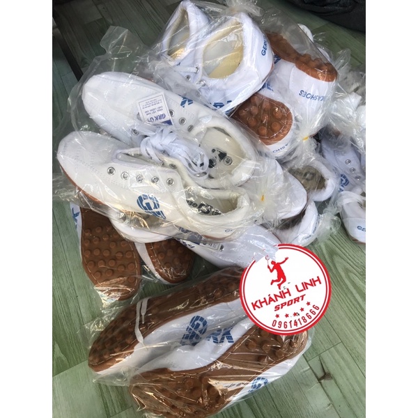 GIÀY BATA ĐINH SÂN CỎ NHÂN TẠO GIÀY VẢI ĐÁ BÓNG