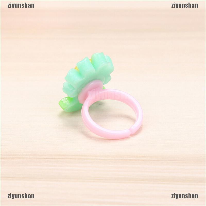 Set 10 Nhẫn Nhựa Hoạt Hình Dễ Thương Cho Bé