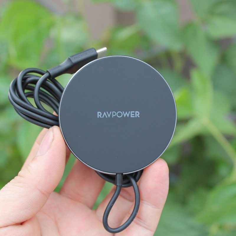 Bộ sạc nhanh RAVPOWER PD20W không dây từ tính 10W 15W