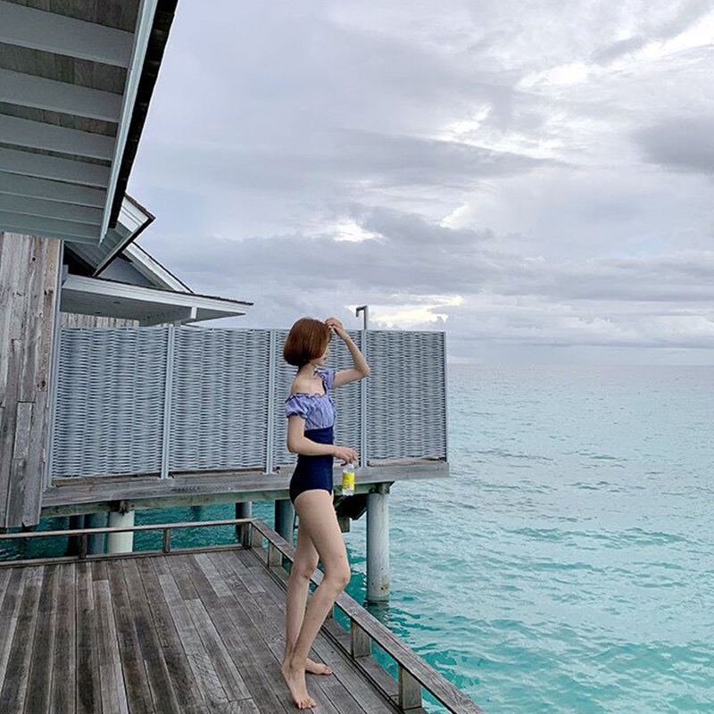 Bộ Đồ Bơi Một Mảnh Chất Liệu Sợi Polyester Mỏng Nhiều Màu Sắc Phong Cách Hàn Quốc Quyến Rũ Cho Nữ | BigBuy360 - bigbuy360.vn