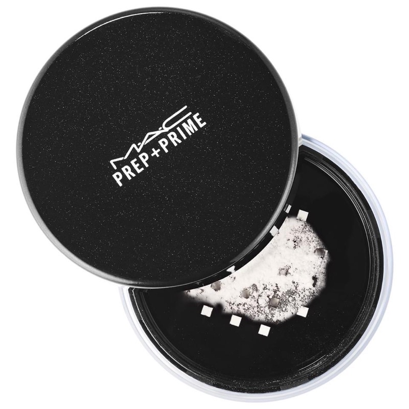 Phủ bột MAC Studio Fix Perfecting Powder