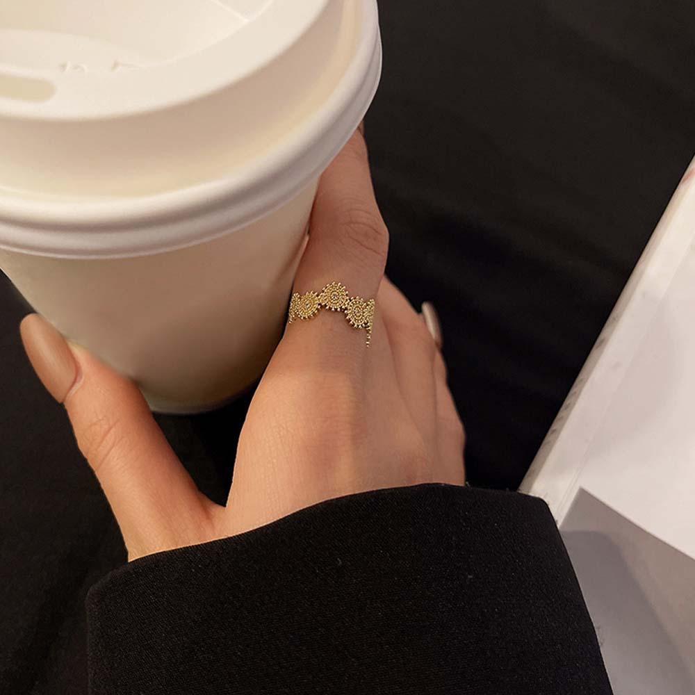 Nhẫn Hở Đính Đá Zircon Hình Hoa Hướng Dương Thời Trang Cổ Điển Cho Nữ