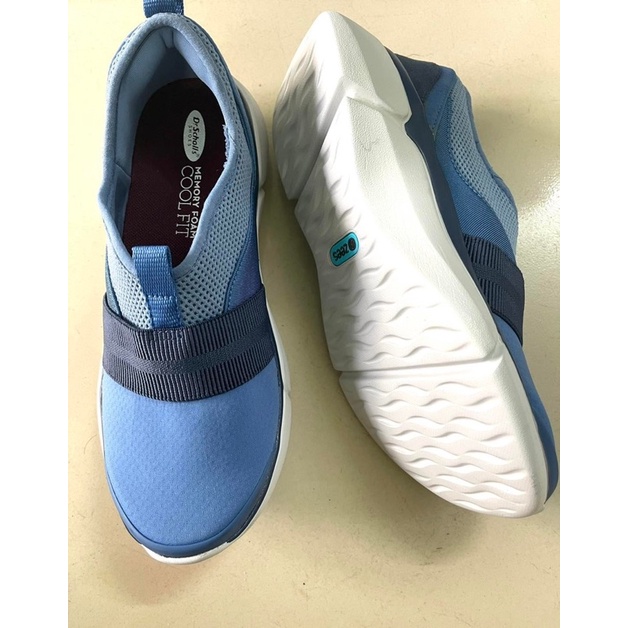 Giày thể thao Bzees