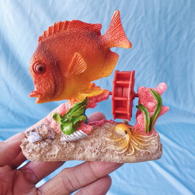 CẢNH TRANG TRÍ HỒ CÁ NON BỘ CÓ BÁNH QUAY 9x4x9cm